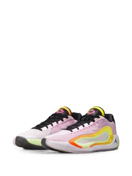 Sneakerși Jordan roz