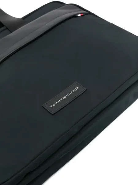Geantă Tommy Hilfiger cu autograf negru
