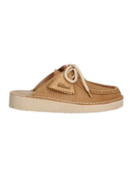Clarks Originals NomadMule klapki zamszowe beżowe