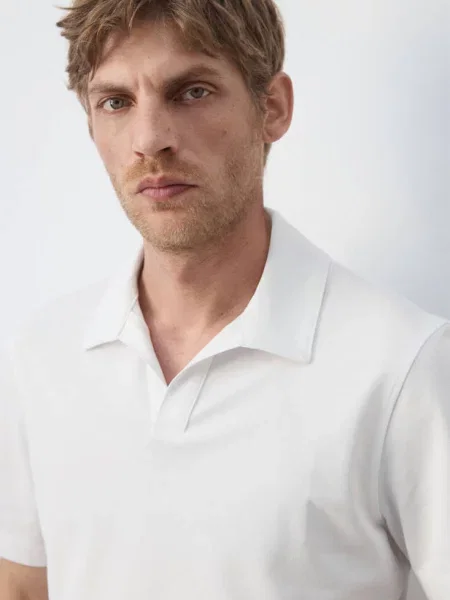 Koszulka polo slim fit z piki z mieszanki bawełny Mężczyzna XS MANGO MAN biały