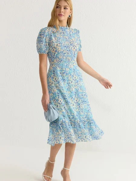 Trendyol Rochie bej / albastru / albastru deschis alb