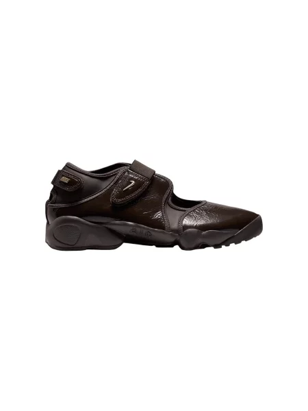 Zamatové tenisky Nike hnedá