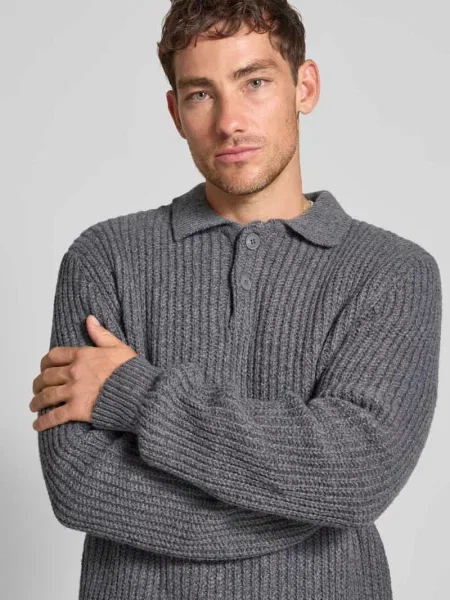 Sweter z dzianiny z kołnierzykiem typu kent Jake*s Studio Men