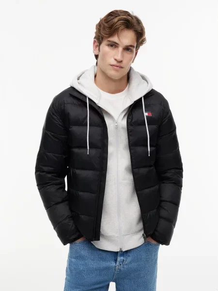 Tommy Jeans Geacă de primăvară-toamnă negru