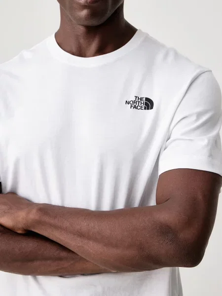 Футболка The North Face