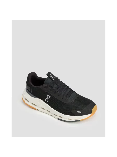 Běžecké tenisky On Running černé