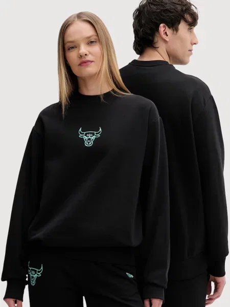 New Era bluza CHICAGO BULLS czarna