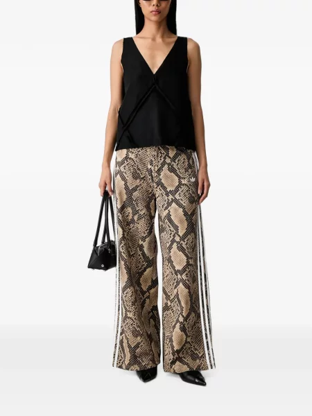 Pantaloni Adidas cu imagine cu model piele de șarpe