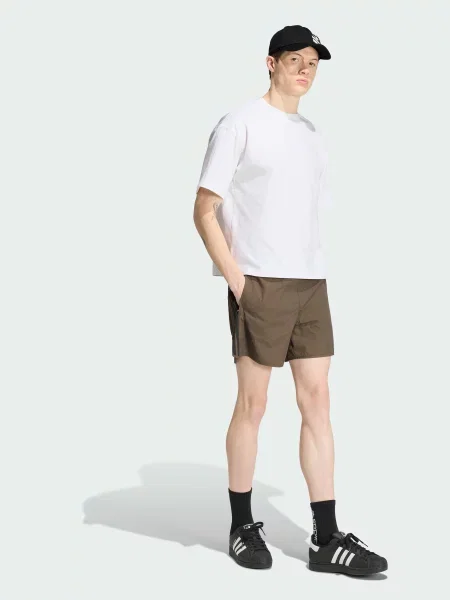 Повседневные шорты Adidas зеленые