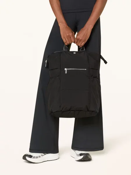 Sweaty Betty Batoh The Nimbus Roam 30 L S Přihrádkou Na Notebook černá