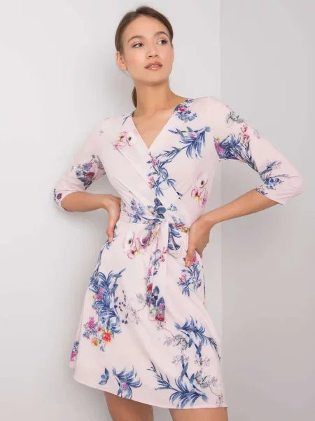 Rochie Lakerta de costum roz