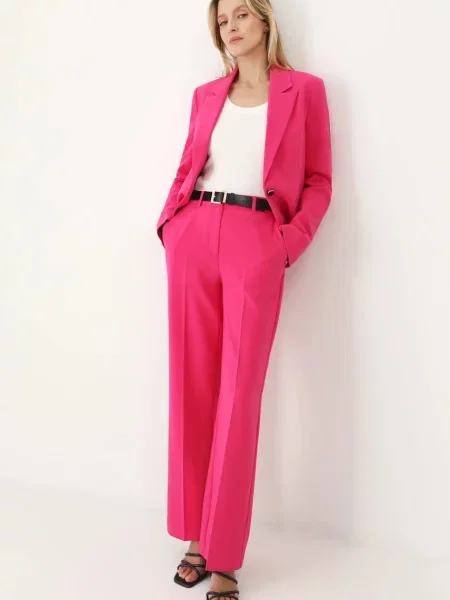 Панталон Medicine с широка каройка със стандартна талия розово