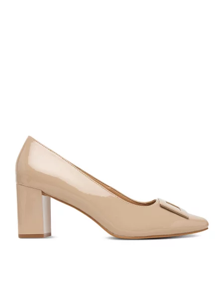 Обувки на Lasocki бежов