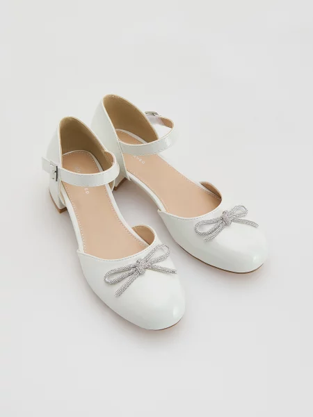 Лоферы Reserved белые