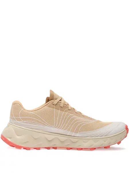 Bėgimas sportbačiai Nnormal