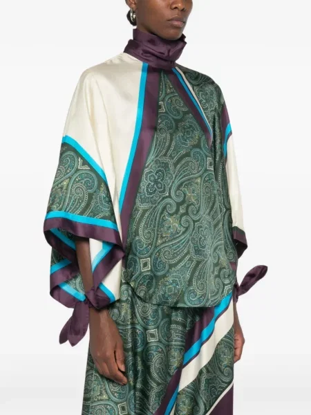 Top Alemais de mătase cu imagine cu model paisley verde