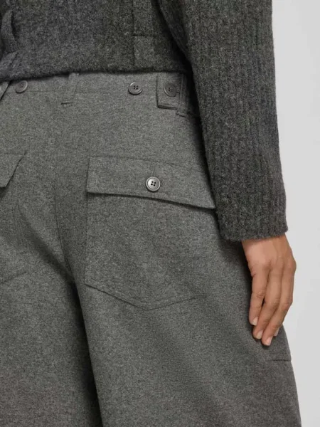 Spodnie o kroju regular fit typu barrel leg z dodatkiem wełny z wiskozą model October' Cambio
