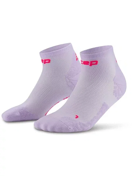 Skarpety kompresyjne sportowe za kostkę low cut Core Run Ultralight CEP różowe