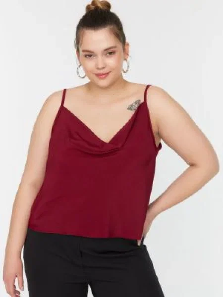 Satenska naramnica bluza Trendyol rdeča