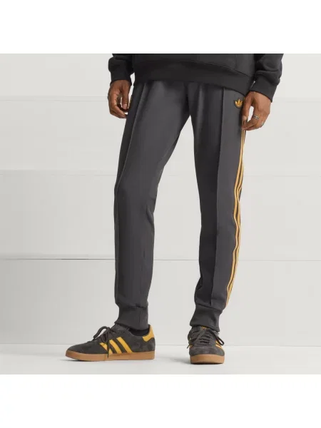 ADIDAS ORIGINALS Sportovní kalhoty Manchester United Terrace Icons kari černá