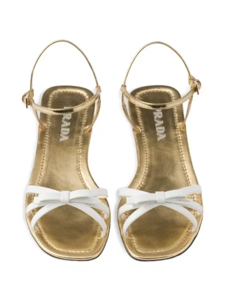 Sandale Prada din piele fără toc