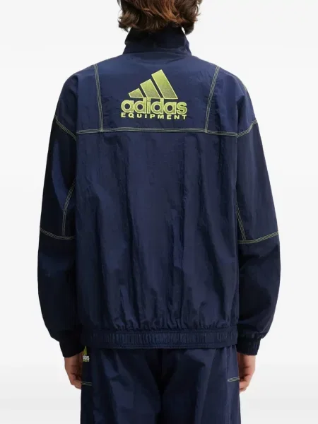 Tricou Adidas în carouri cu autograf cu glugă gri