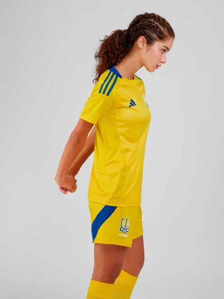 Футболка Adidas желтая