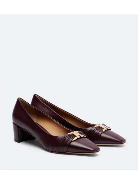Pantofi cu toc Ferragamo din piele
