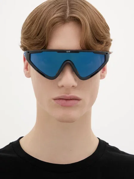 Emporio Armani napszemüveg férfi fekete