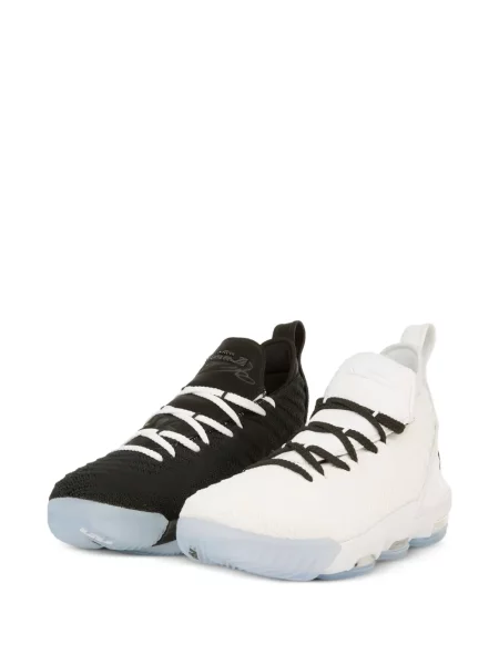 Dětské tenisky Nike LeBron bílé