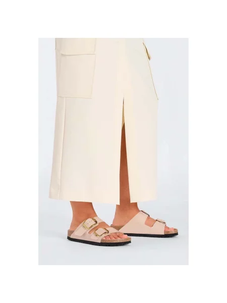 Klapki Birkenstock skórzane na sprzączkę różowe