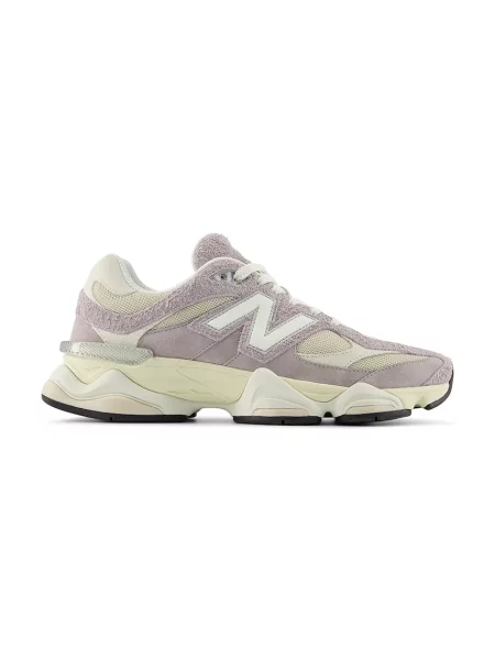 New Balance sneakers violet