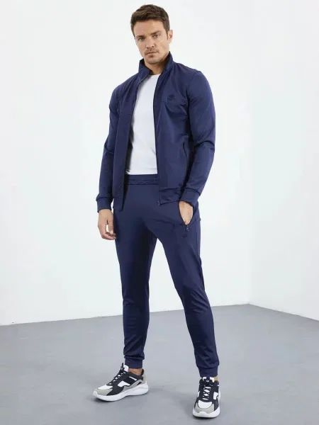 Tommy Life Tepláková souprava Aktive Sets námořnická modř