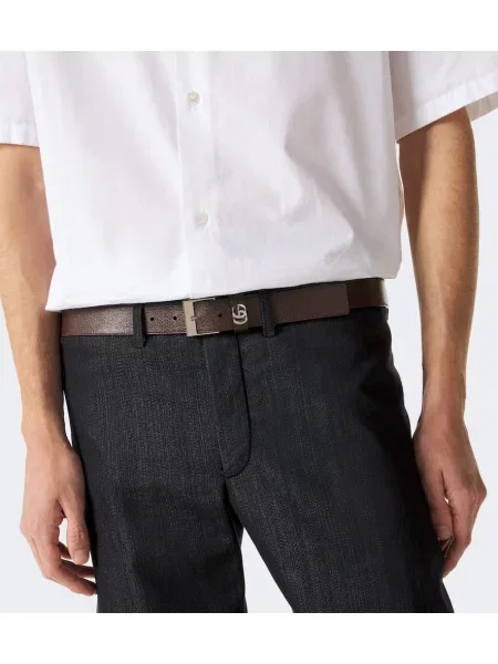 Cu centură curea Gucci din piele maro