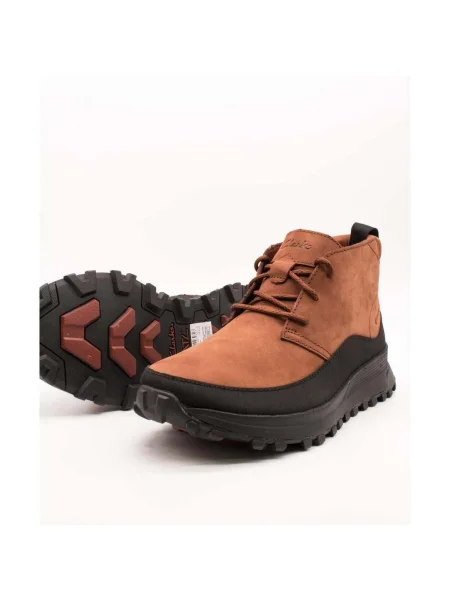 Pantofi Clarks maro