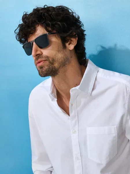 Солнцезащитные очки Sinsay черные