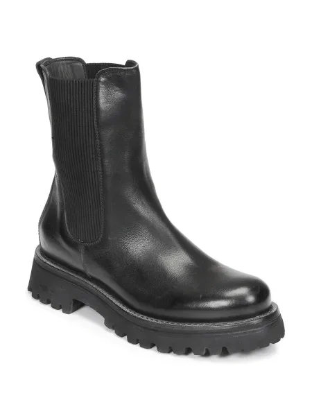 Botine Moma