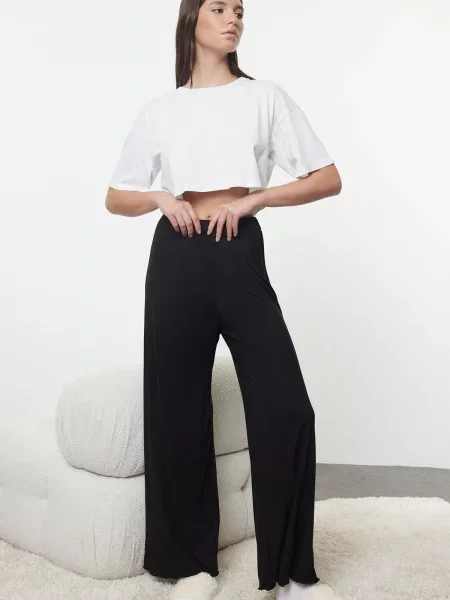 Pijamale Trendyol negru