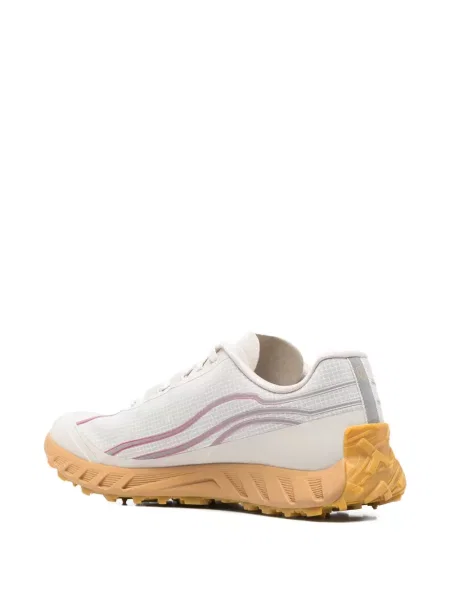 Fűzős csipkés sneaker Norda