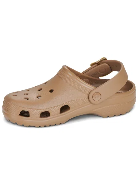 Csatos klasszikus félcipő Crocs barna