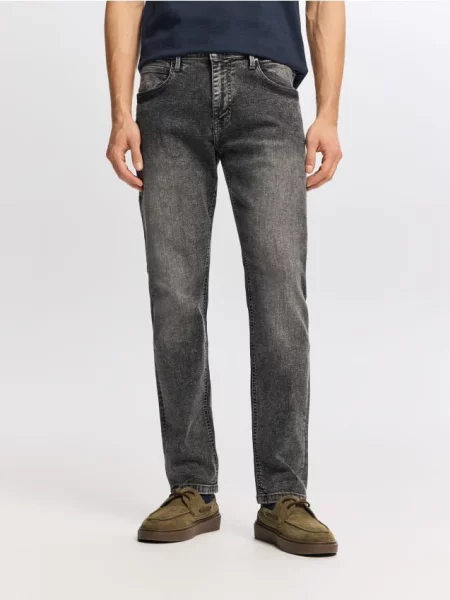 Reserved Blugi slim cu efect prespălat gri