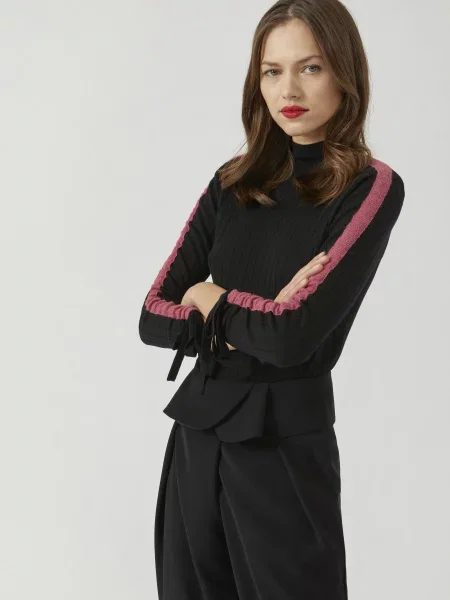 Свитер Emporio Armani черный