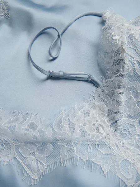 Топ Reserved голубой