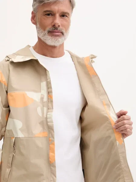 Dzseki Helly Hansen bézs