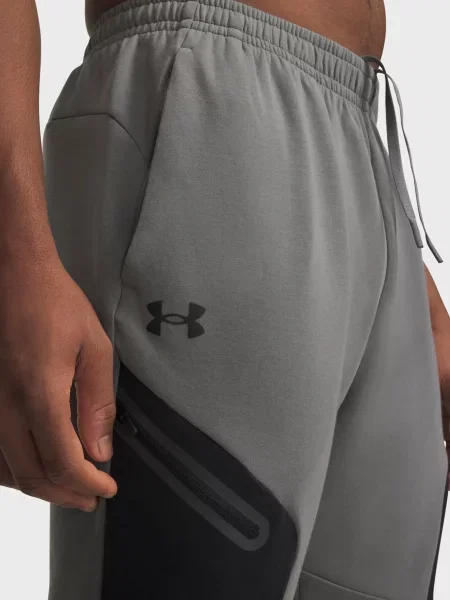 Спортивные штаны Under Armour серые