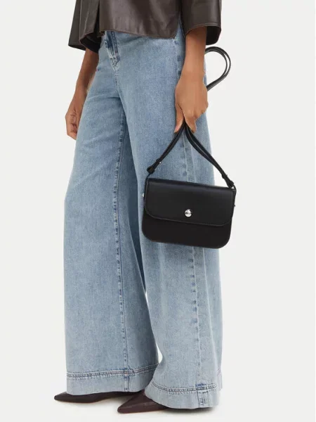 Torbica Weekend Max Mara Kapetali crna