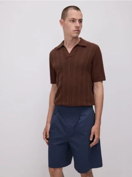 Reserved Pantaloni scurți chino regular metalizat albastru