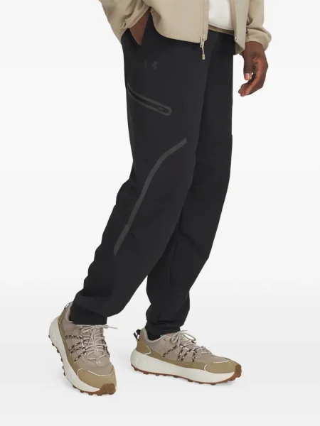 Pantaloni cargo Under Armour negru