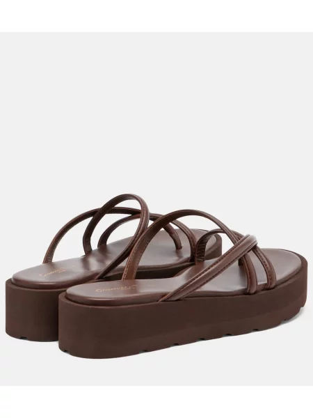 Sandale Gianvito Rossi din piele cu platformă maro