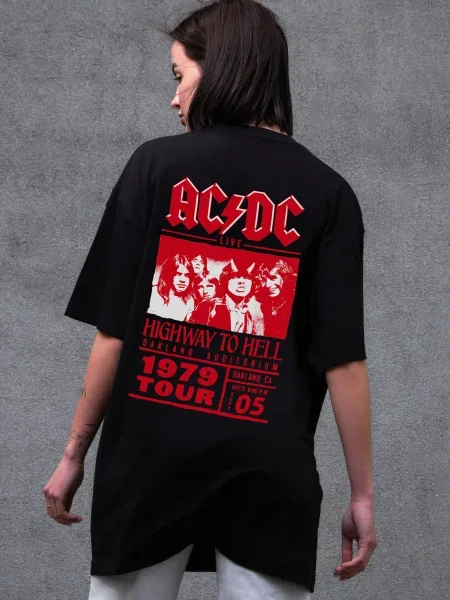 Футболка Without черная